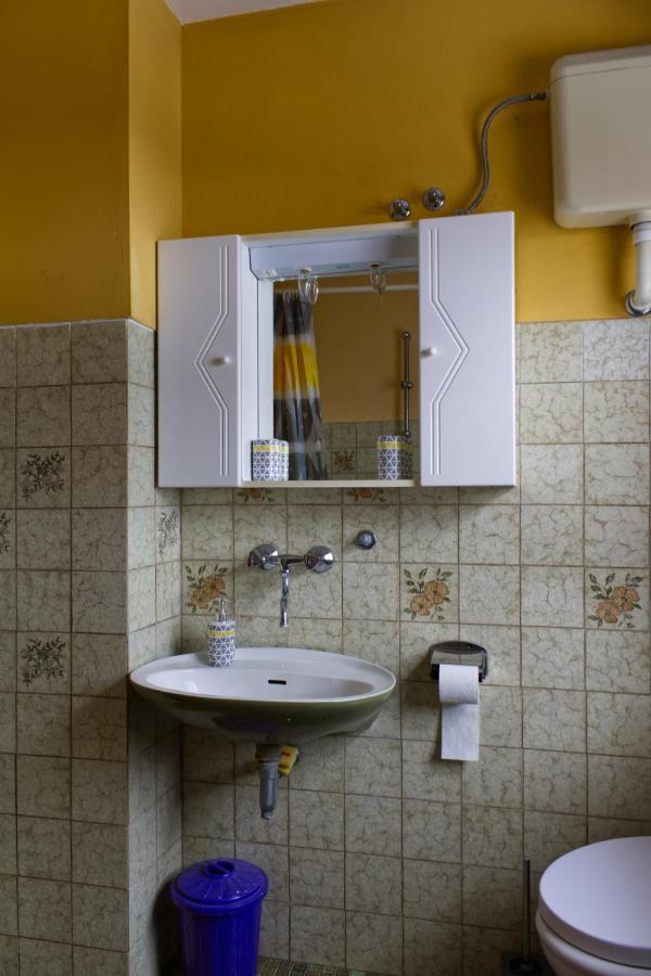 Apartamento Gacka Idila Otočac Exterior foto