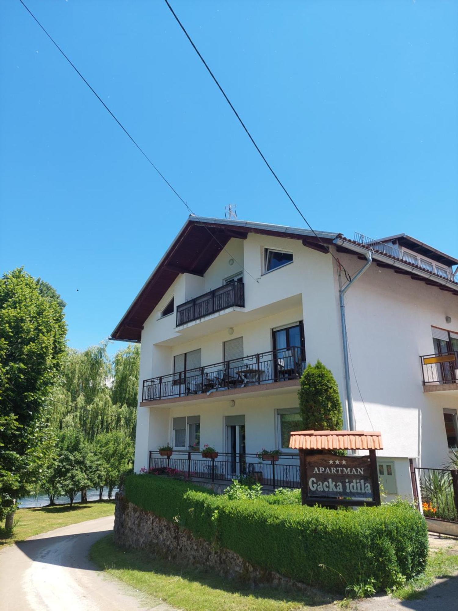 Apartamento Gacka Idila Otočac Exterior foto