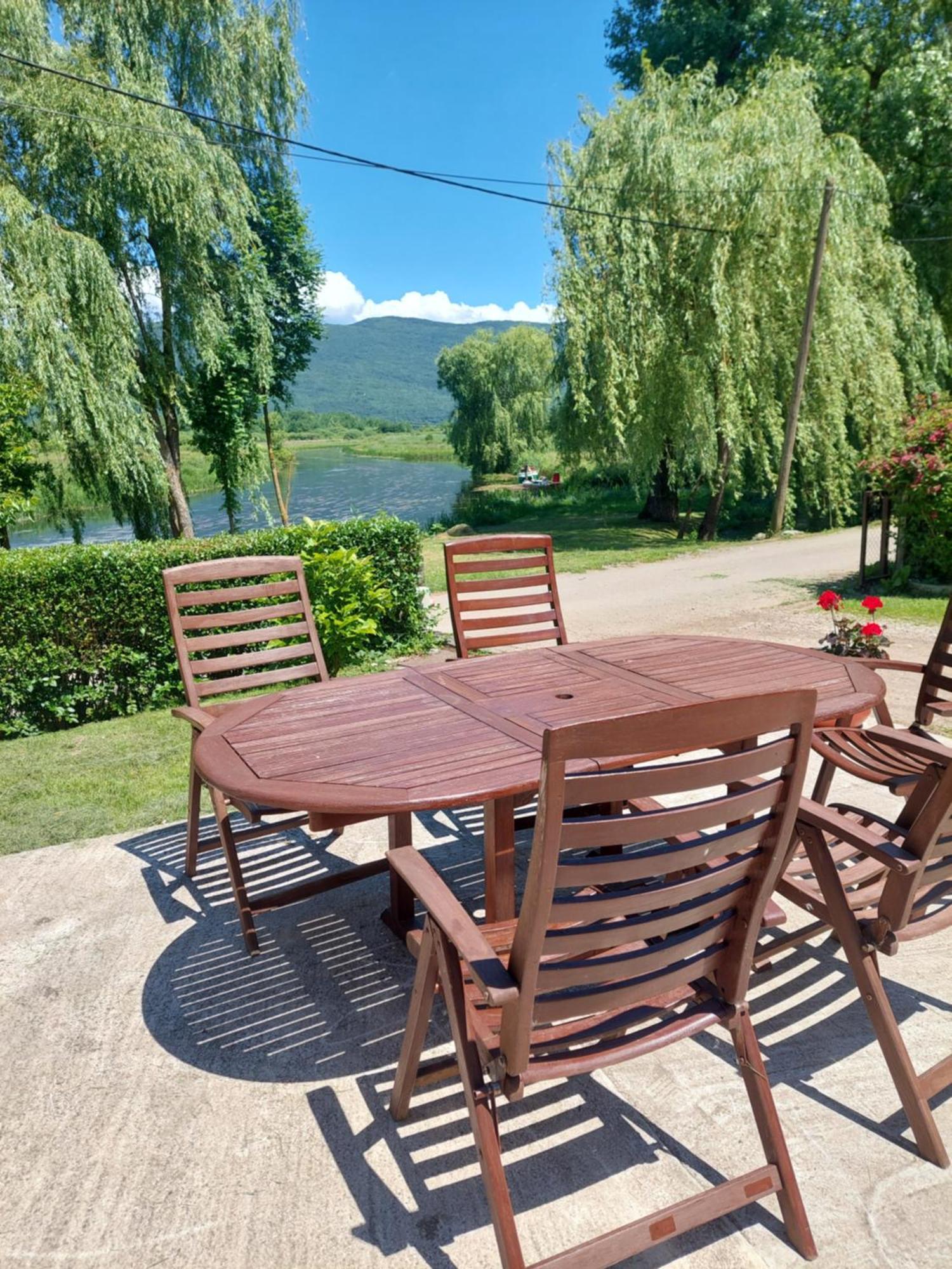 Apartamento Gacka Idila Otočac Exterior foto